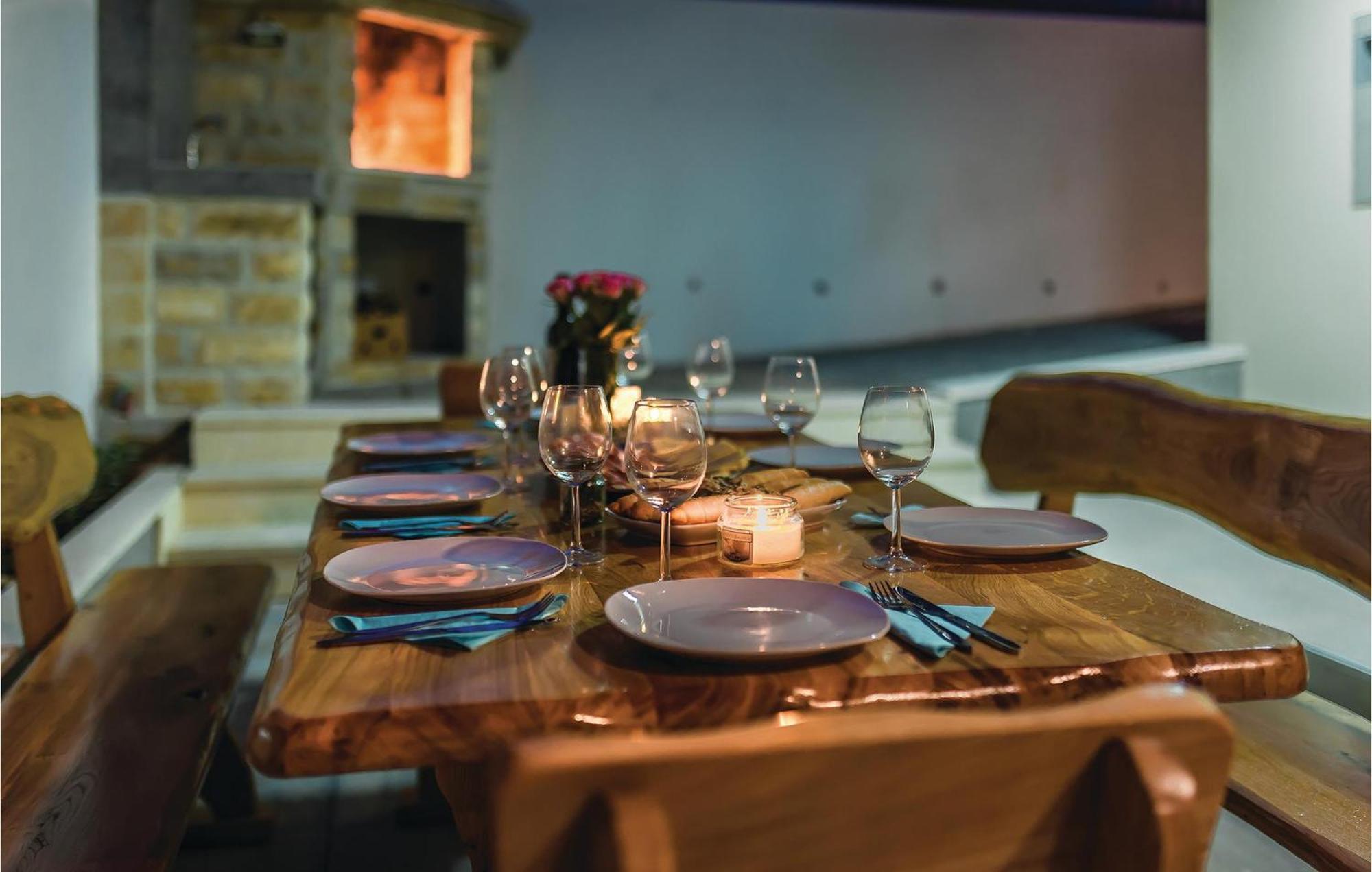 Beautiful Home In Sibenik With Kitchen Kültér fotó