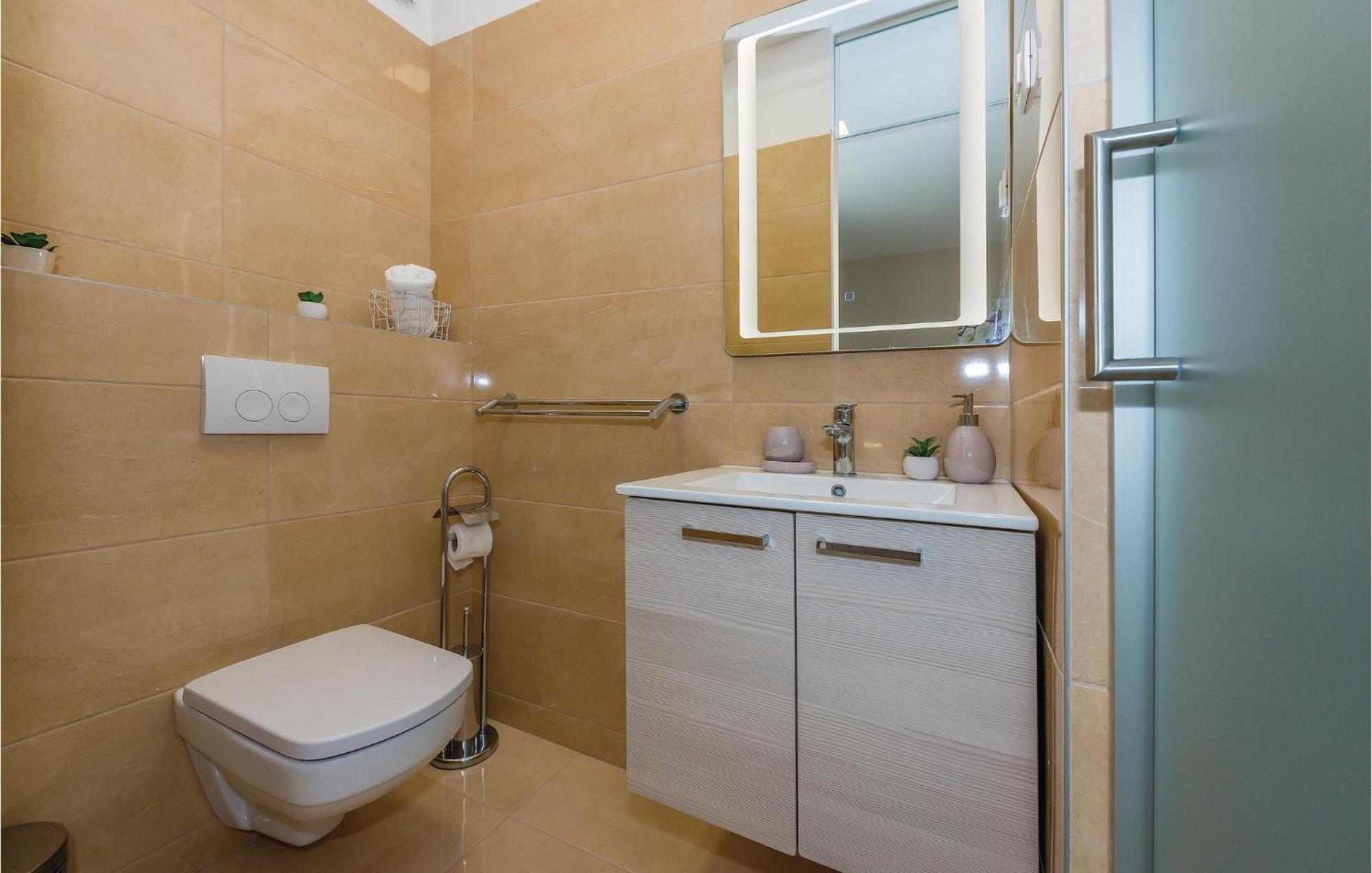 Beautiful Home In Sibenik With Kitchen Kültér fotó